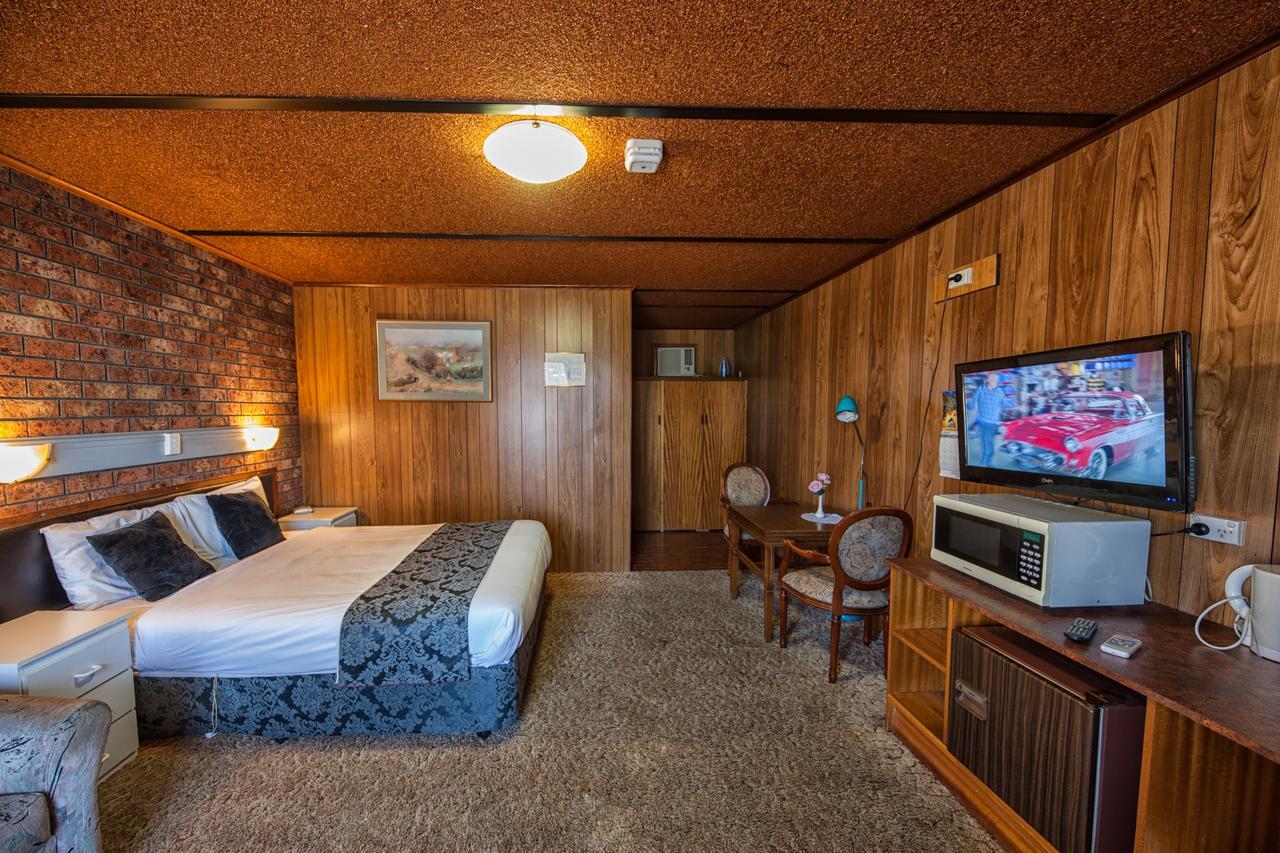 Heywood Motor Inn Екстериор снимка