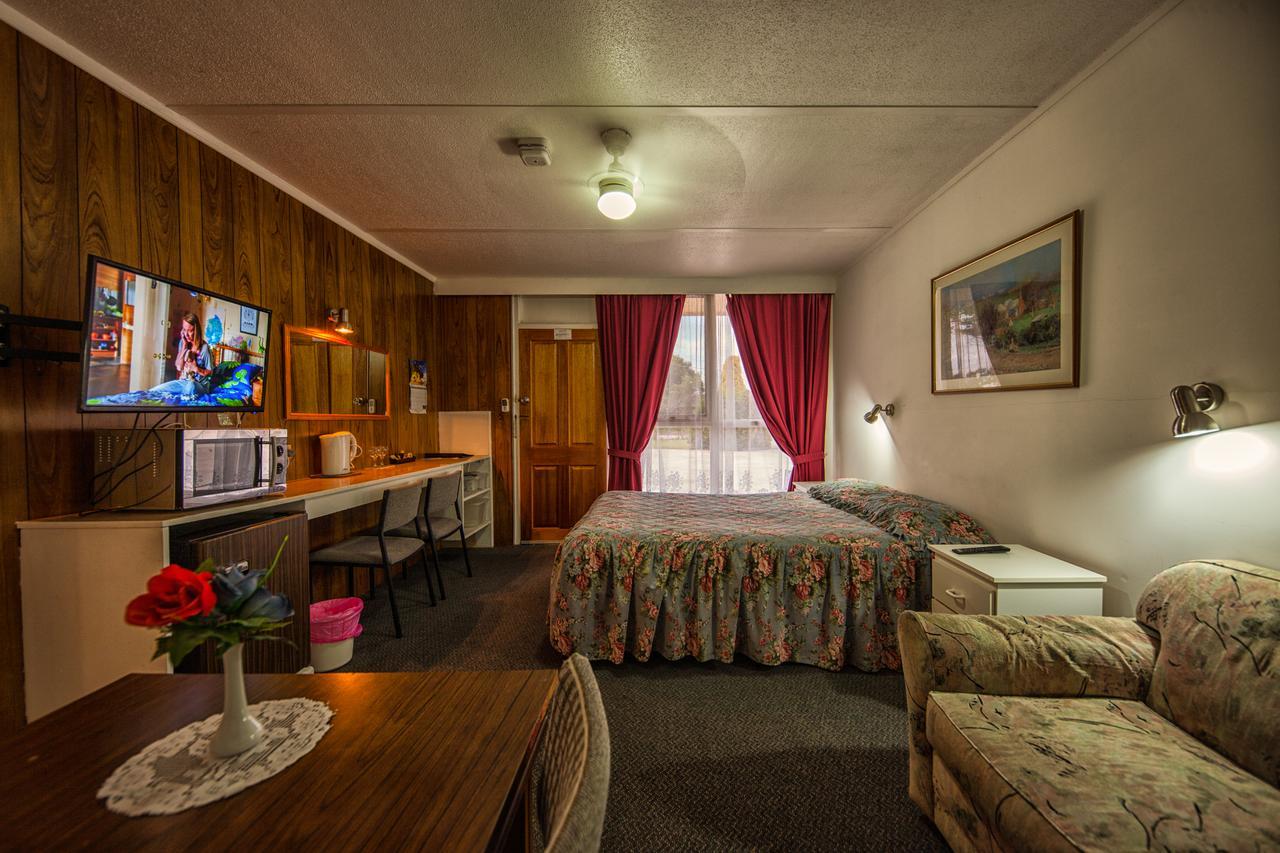 Heywood Motor Inn Екстериор снимка
